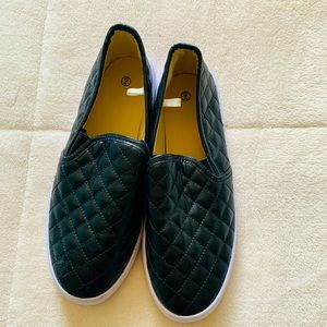 Men’s shoes size 9